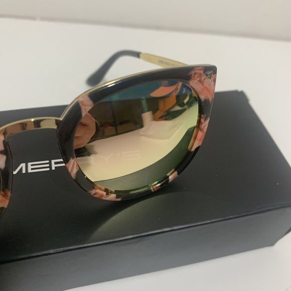 **NEW IN BOX**MERRY'S Unisex Polarized Sunglasses Flower - Picture 5 of 8